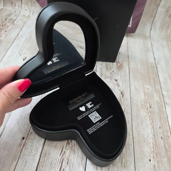 YSL Yves Saint Laurent Beauty Heart Shape Makeup Pouch with Mirror in bl… - Picture 6 of 7